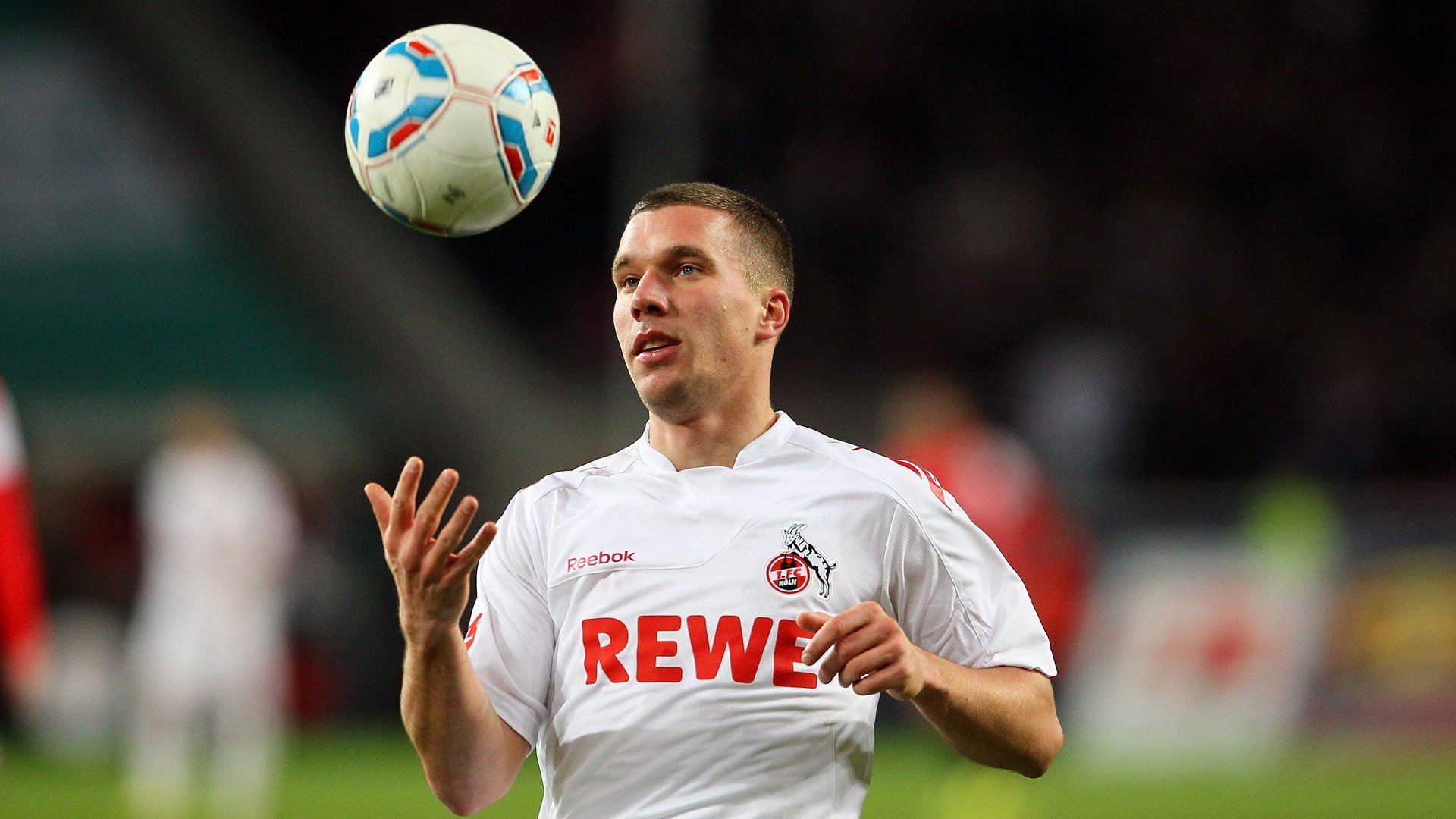 欧冠热门冠军球队，欧冠 热门